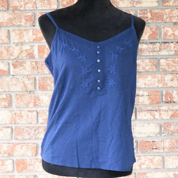 Lauren Conrad Top - Picture 2 of 7